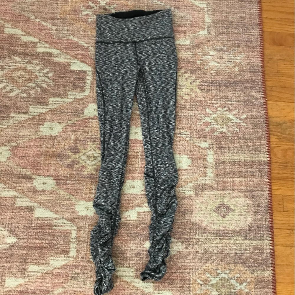LULULEMON READY TO RULU LEGGINGS